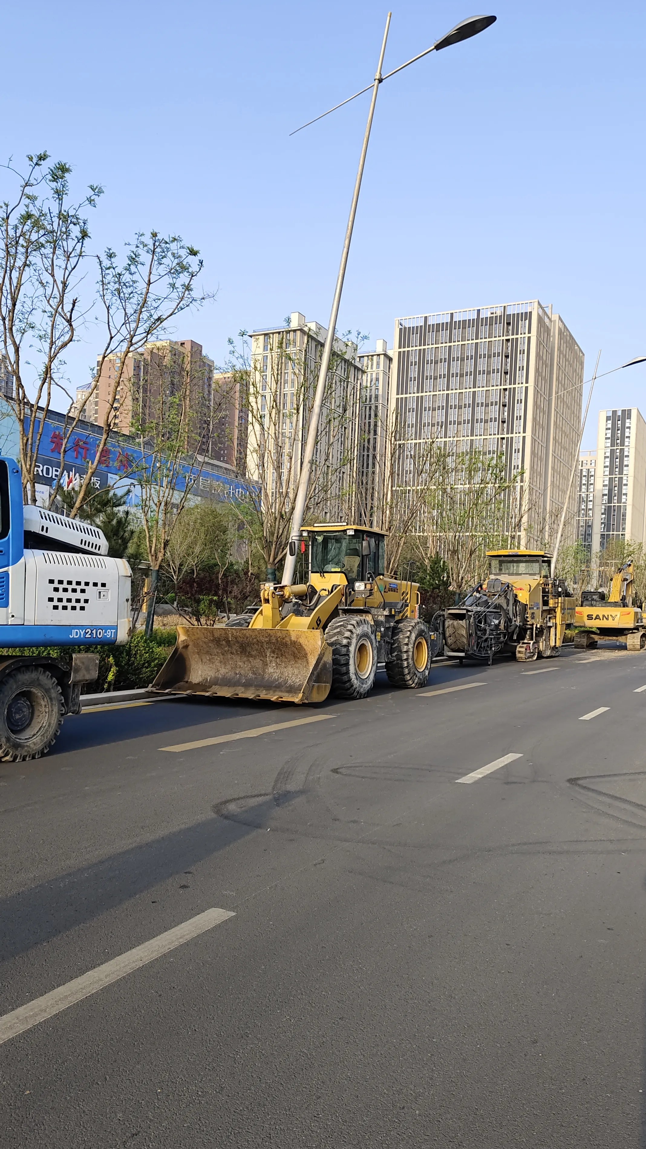 包含里程碑夜！拉齐奥防线松动，欧联转会期刷纪录，底气十足，控场能力受关注的词条